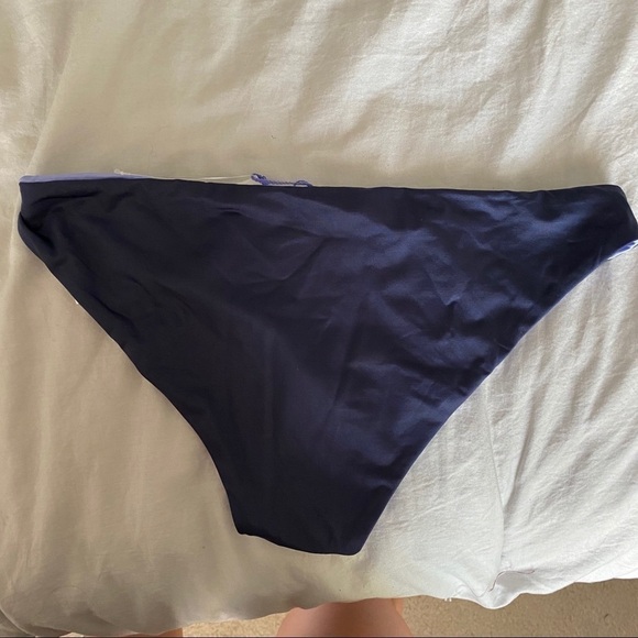 NWT Patagonia Reversible Seaglass Bay Swim Bottoms - Picture 8 of 9